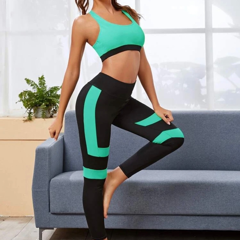 Two tone workout set, bra and leggings